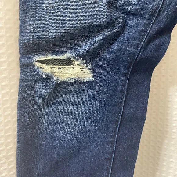 LOFT Petite Modern Skinny Denim - Picture 2 of 5